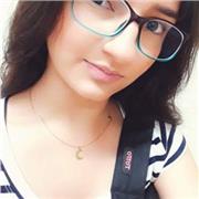 Profesor de informática, se le da clase a niños de primaria